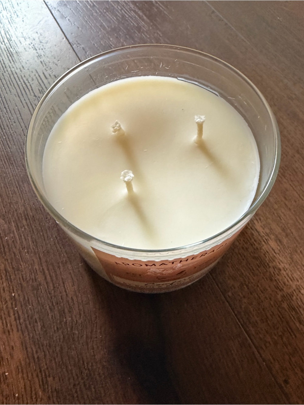 Bath & Body Works Aromatherapy Comfort Candle - Pink & Cream - Picture 2 of 2